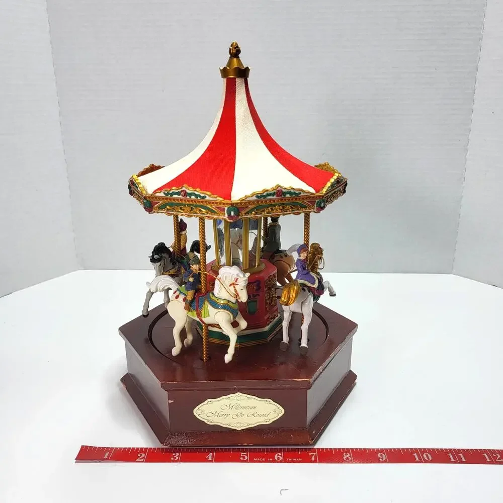Mr Christmas Holiday Millennium Merry Go Round Vintage Christmas Music box Works